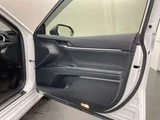 2017 Toyota Camry 2.5 G Sedan for sale, Japanese used car export - photo 30 of 47 | GULJI TRADERS