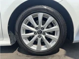 2017 Toyota Camry 2.5 G Sedan for sale, Japanese used car export - photo 38 of 73 | GULJI TRADERS