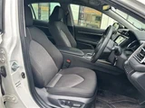 2017 Toyota Camry G Sedan for sale, Japanese used car export - photo 17 of 24 | GULJI TRADERS