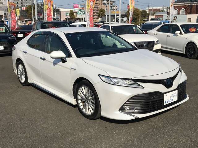 2018 Toyota Camry 2.5 G - photo 1 2018 Toyota Camry 2.5 G Sedan for sale, Japanese used car export - photo 1 of 31 | GULJI TRADERS