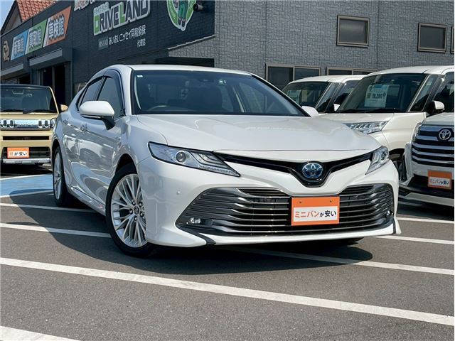 2018 Toyota Camry Sedan for sale, Japanese used car export - photo 1 of 68 | GULJI TRADERS