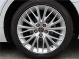 2018 Toyota Camry G Leather Package Pearl Sedan for sale, Japanese used car export - photo 57 of 70 | GULJI TRADERS