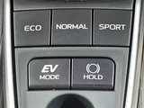 2018 Toyota Camry G Sedan for sale, Japanese used car export - photo 16 of 24 | GULJI TRADERS