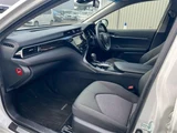 2018 Toyota Camry HV 2.5X Sedan for sale, Japanese used car export - photo 11 of 30 | GULJI TRADERS