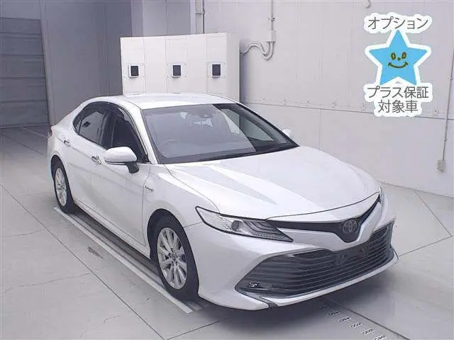2018 Toyota Camry G Pearl Sedan for sale, Japanese used car export - photo 1 of 12 | GULJI TRADERS