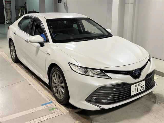 2018 Toyota Camry G - photo 1 2018 Toyota Camry G Sedan for sale, Japanese used car export - photo 1 of 9 | GULJI TRADERS