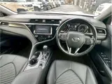 2019 Toyota Camry WS Non-smoking car/One owner/Original navigation/B camera/ETC Pearl Sedan for sale, Japanese used car export - photo 4 of 65 | GULJI TRADERS