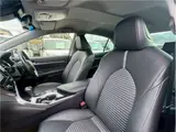 2019 Toyota Camry WS Non-smoking car/One owner/Original navigation/B camera/ETC Pearl Sedan for sale, Japanese used car export - photo 25 of 65 | GULJI TRADERS