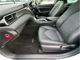 2019 Toyota Camry WS Non-smoking car/One owner/Original navigation/B camera/ETC Pearl Sedan for sale, Japanese used car export - photo 27 of 65 | GULJI TRADERS