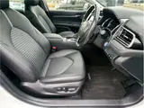 2019 Toyota Camry WS Non-smoking car/One owner/Original navigation/B camera/ETC Pearl Sedan for sale, Japanese used car export - photo 41 of 65 | GULJI TRADERS