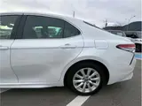 2019 Toyota Camry WS Non-smoking car/One owner/Original navigation/B camera/ETC Pearl Sedan for sale, Japanese used car export - photo 56 of 65 | GULJI TRADERS