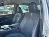 2019 Toyota Camry WS Leather Package: Genuine navigation system, backup camera, ETC, heated seats. White Sedan for sale, Japanese used car export - photo 25 of 60 | GULJI TRADERS