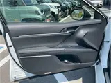 2019 Toyota Camry WS Leather Package: Genuine navigation system, backup camera, ETC, heated seats. White Sedan for sale, Japanese used car export - photo 28 of 60 | GULJI TRADERS