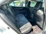2019 Toyota Camry WS Leather Package: Genuine navigation system, backup camera, ETC, heated seats. White Sedan for sale, Japanese used car export - photo 33 of 60 | GULJI TRADERS