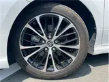 2019 Toyota Camry WS Leather Package: Genuine navigation system, backup camera, ETC, heated seats. White Sedan for sale, Japanese used car export - photo 45 of 60 | GULJI TRADERS