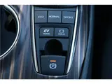 2019 Toyota Camry G Pearl Sedan for sale, Japanese used car export - photo 33 of 66 | GULJI TRADERS