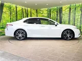 2019 Toyota Camry WS Leather Package Pearl Sedan for sale, Japanese used car export - photo 21 of 30 | GULJI TRADERS
