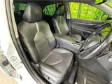 2019 Toyota Camry WS Leather Package Pearl Sedan for sale, Japanese used car export - photo 22 of 30 | GULJI TRADERS