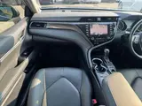 2019 Toyota Camry 2.5 WS Leather Package Black Sedan for sale, Japanese used car export - photo 19 of 74 | GULJI TRADERS