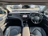 2019 Toyota Camry 2.5 WS Leather Package Black Sedan for sale, Japanese used car export - photo 21 of 74 | GULJI TRADERS