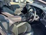 2019 Toyota Camry 2.5 WS Leather Package Black Sedan for sale, Japanese used car export - photo 32 of 74 | GULJI TRADERS
