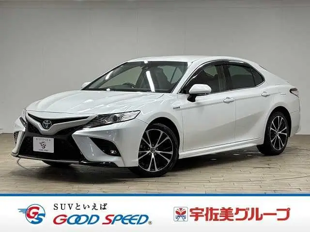 2019 Toyota Camry WS "Leather Package" - photo 1 2019 Toyota Camry WS "Leather Package" Pearl Sedan for sale, Japanese used car export - photo 1 of 20 | GULJI TRADERS