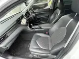 2019 Toyota Camry WS Leather Package White Sedan for sale, Japanese used car export - photo 22 of 23 | GULJI TRADERS
