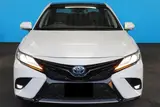 2019 Toyota Camry 2.5WS Leather Package White Sedan for sale, Japanese used car export - photo 3 of 30 | GULJI TRADERS