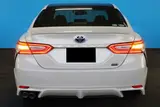 2019 Toyota Camry 2.5WS Leather Package White Sedan for sale, Japanese used car export - photo 4 of 30 | GULJI TRADERS