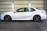 2019 Toyota Camry 2.5WS Leather Package White Sedan for sale, Japanese used car export - photo 29 of 30 | GULJI TRADERS
