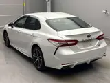 2019 Toyota Camry WS Leather Package Pearl Sedan for sale, Japanese used car export - photo 4 of 15 | GULJI TRADERS