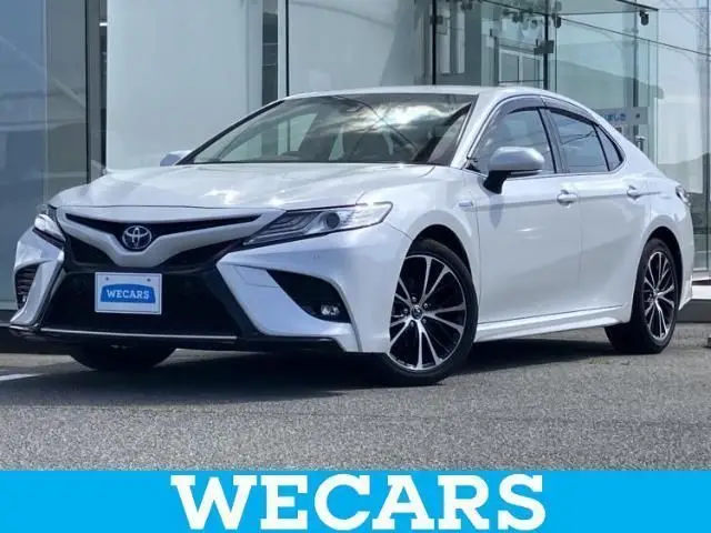 2019 Toyota Camry WS Leather Package - photo 1 2019 Toyota Camry WS Leather Package White Sedan for sale, Japanese used car export - photo 1 of 9 | GULJI TRADERS