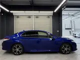 2020 Toyota Camry WS Leather Package ★ Vehicle Inspection valid until November 5th, 2009 ★ Blue Sedan for sale, Japanese used car export - photo 29 of 47 | GULJI TRADERS