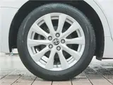 2020 Toyota Camry WS Pearl Sedan for sale, Japanese used car export - photo 59 of 64 | GULJI TRADERS