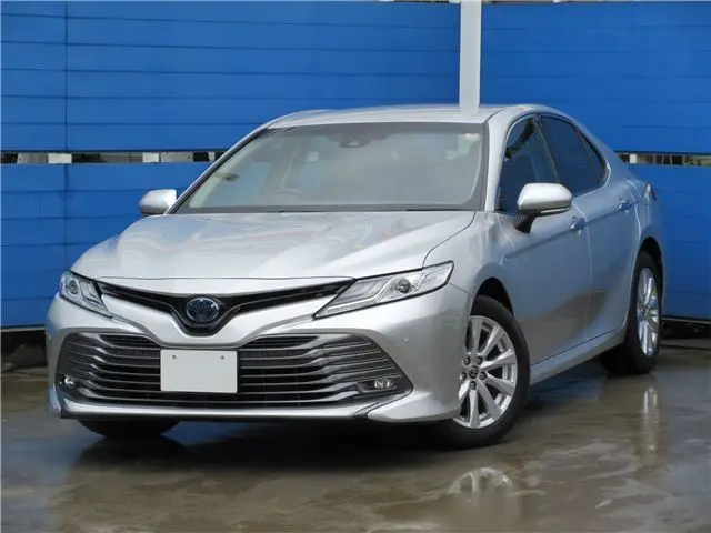 2020 Toyota Camry 2.5 G Silver Sedan for sale, Japanese used car export - photo 1 of 44 | GULJI TRADERS