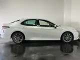 2020 Toyota Camry 2.5WS 4WD Pearl Sedan for sale, Japanese used car export - photo 4 of 30 | GULJI TRADERS