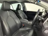 2020 Toyota Camry 2.5WS 4WD Pearl Sedan for sale, Japanese used car export - photo 26 of 30 | GULJI TRADERS