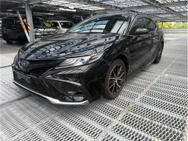 2021 Toyota Camry WS Leather Package - photo 1 2021 Toyota Camry WS Leather Package Black Sedan for sale, Japanese used car export - photo 1 of 20 | GULJI TRADERS