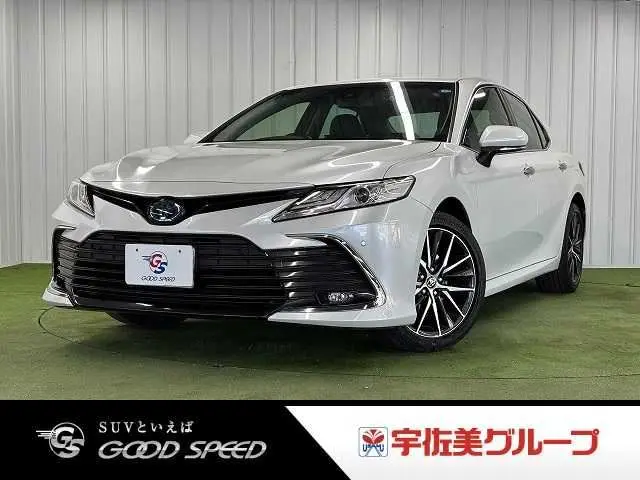 2021 Toyota Camry G "Leather Package" Pearl Sedan for sale, Japanese used car export | GULJI TRADERS