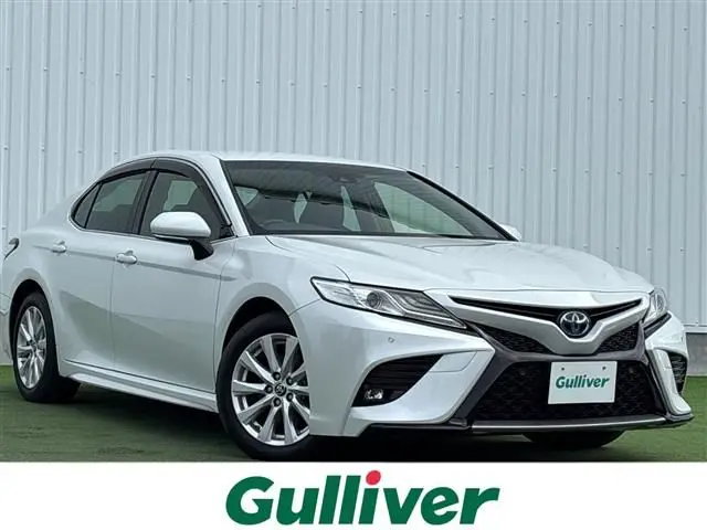 2021 Toyota Camry WS - photo 1 2021 Toyota Camry WS White Sedan for sale, Japanese used car export - photo 1 of 24 | GULJI TRADERS
