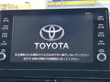 2021 Toyota Camry G Pearl Sedan for sale, Japanese used car export - photo 6 of 24 | GULJI TRADERS