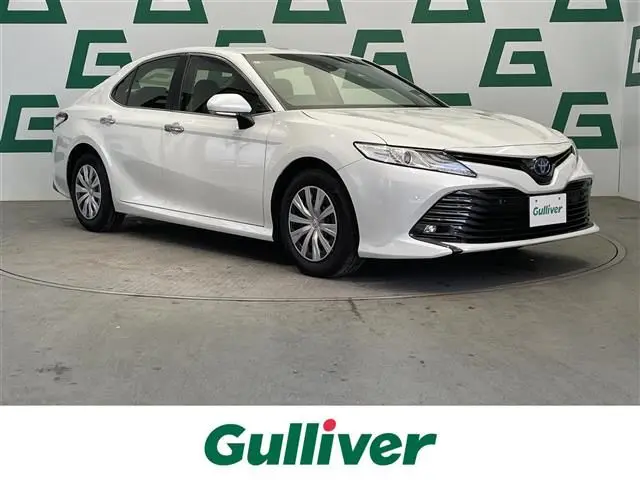 2021 Toyota Camry X - photo 1 2021 Toyota Camry X White Sedan for sale, Japanese used car export - photo 1 of 24 | GULJI TRADERS