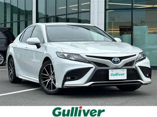 2021 Toyota Camry WS Leather Package - photo 1 2021 Toyota Camry WS Leather Package White Sedan for sale, Japanese used car export - photo 1 of 24 | GULJI TRADERS