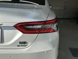 2021 Toyota Camry 2.5G 4WD Pearl Sedan for sale, Japanese used car export - photo 10 of 30 | GULJI TRADERS