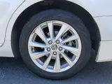 2021 Toyota Camry 2.5G White Sedan for sale, Japanese used car export - photo 19 of 30 | GULJI TRADERS