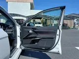 2021 Toyota Camry 2.5G White Sedan for sale, Japanese used car export - photo 25 of 30 | GULJI TRADERS
