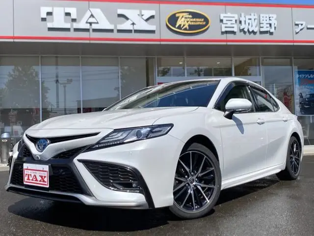 2021 Toyota Camry 2.5 WS Pearl Sedan for sale, Japanese used car export - photo 1 of 20 | GULJI TRADERS