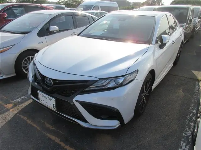 2022 Toyota Camry WS Leather Package Pearl Sedan for sale, Japanese used car export | GULJI TRADERS