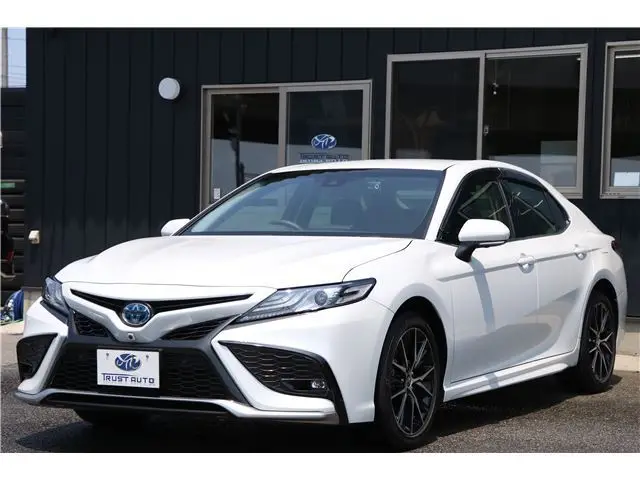 2023 Toyota Camry WS - photo 1 2023 Toyota Camry WS Pearl Sedan for sale, Japanese used car export - photo 1 of 65 | GULJI TRADERS