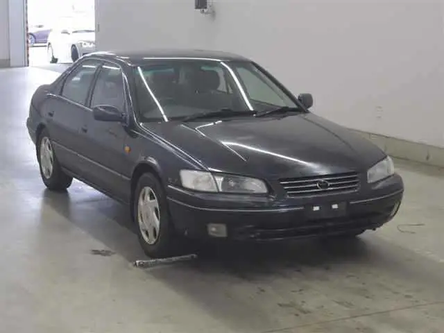 1999 Toyota Camry Gracia Camry Gracia Sedan 2.2 V-Select - photo 1 1999 Toyota Camry Gracia Camry Gracia Sedan 2.2 V-Select Green Sedan for sale, Japanese used car export - photo 1 of 10 | GULJI TRADERS